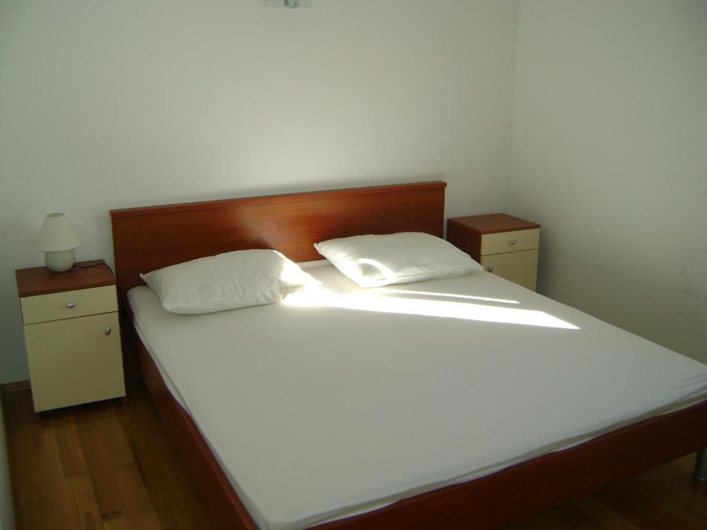 Apartments Maras Mimice Phòng bức ảnh